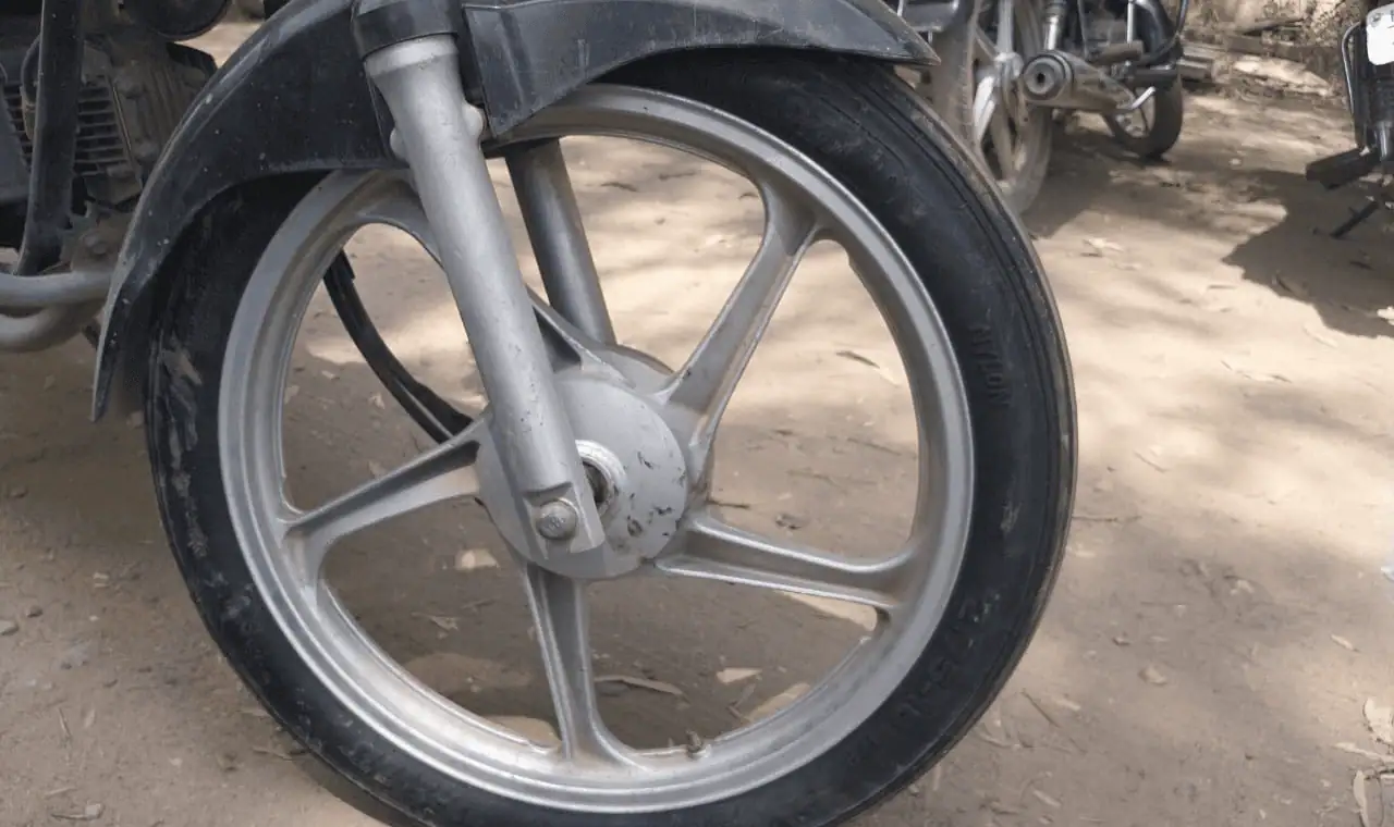 Two wheeler tyre field test (1)