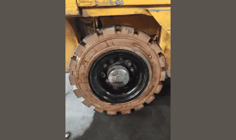 forklift tyre field testing (3)